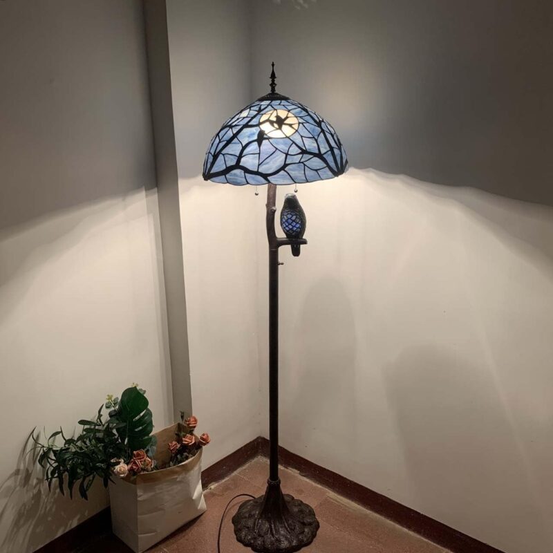 Bieye L50882 Tiffany Floor Lamp: Ravens, Full Moon, 4-Light, 65" Tall. (New)