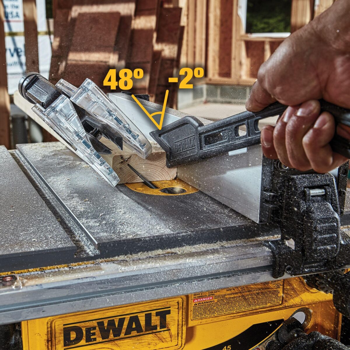 DEWALT Table Saw for Jobsites, 8-1/4 Inch, 15 Amp (DWE7485) (New)